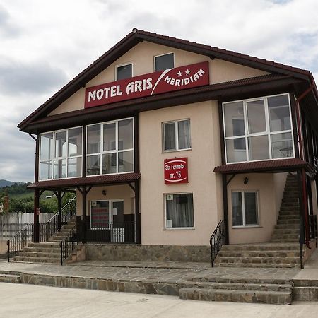 بياترا نام Motel Aris Meridian المظهر الخارجي الصورة