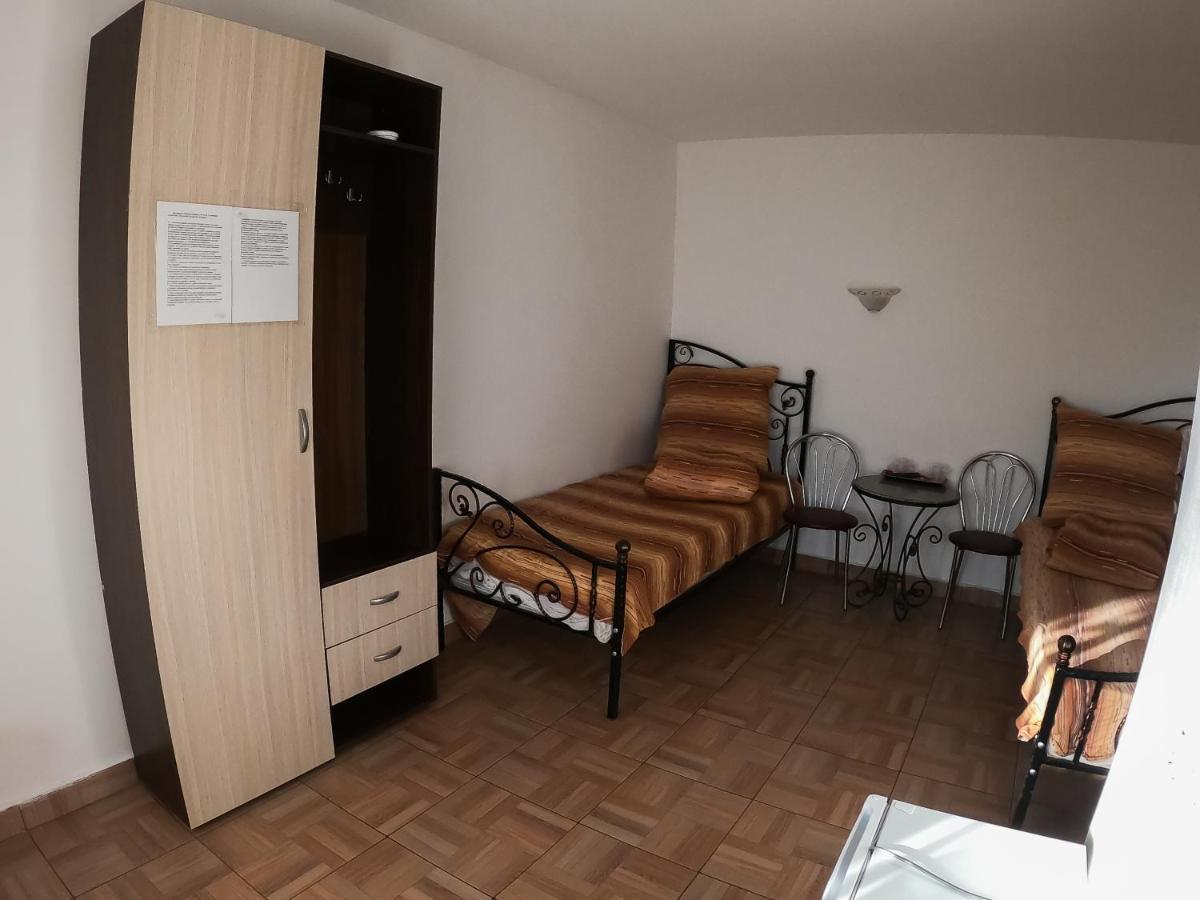 بياترا نام Motel Aris Meridian المظهر الخارجي الصورة