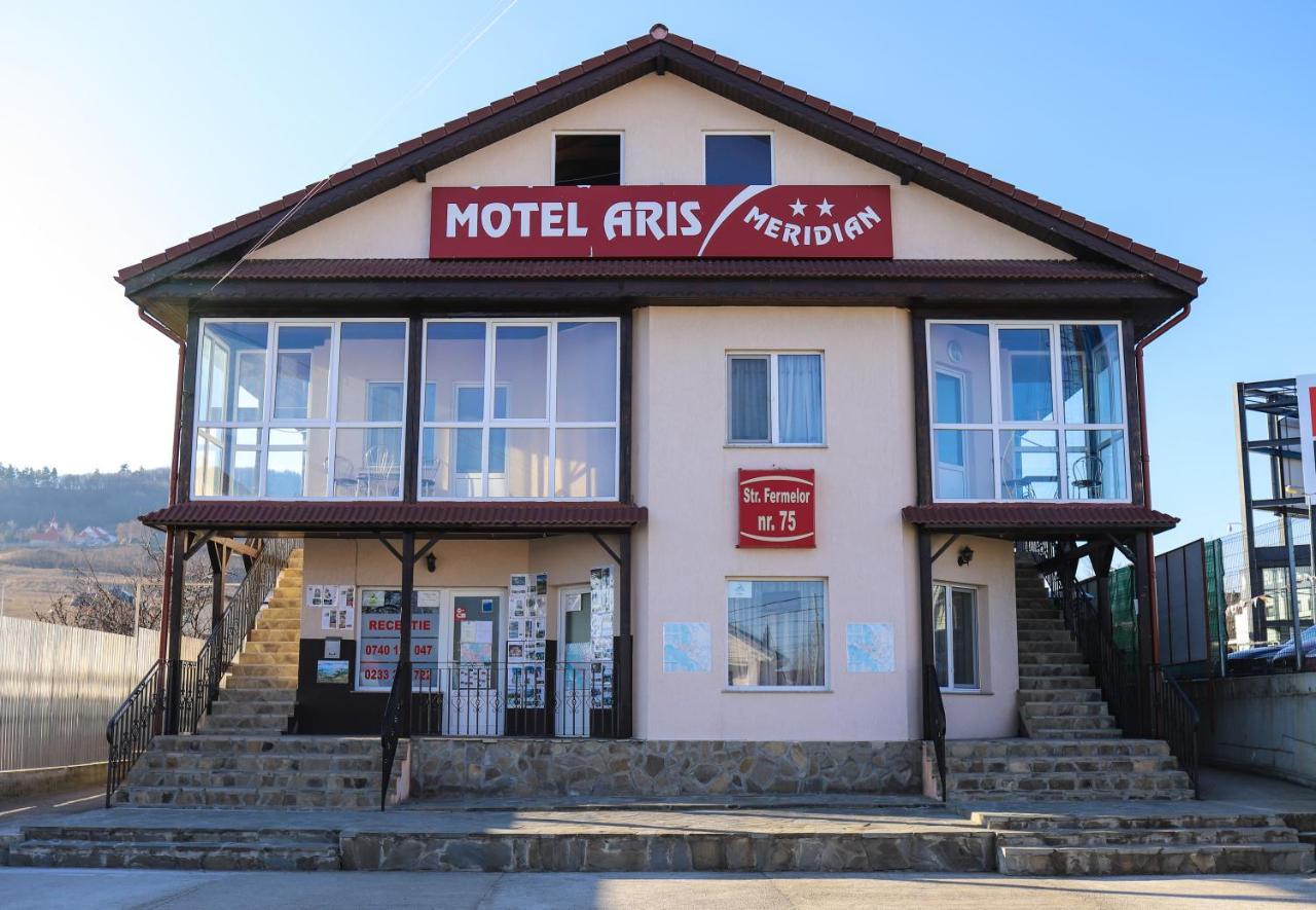 بياترا نام Motel Aris Meridian المظهر الخارجي الصورة
